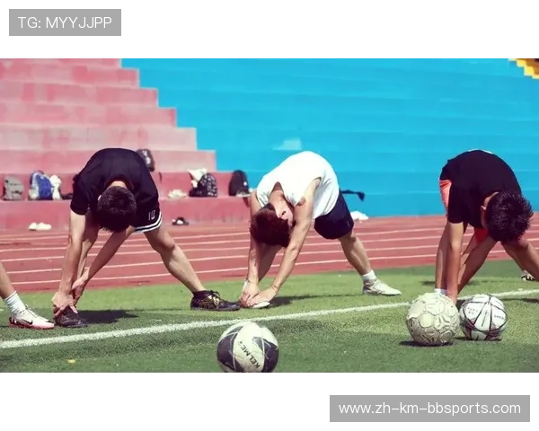 足球比赛中的全场追踪与体能要求 足球比赛中的全场追踪与体能要求